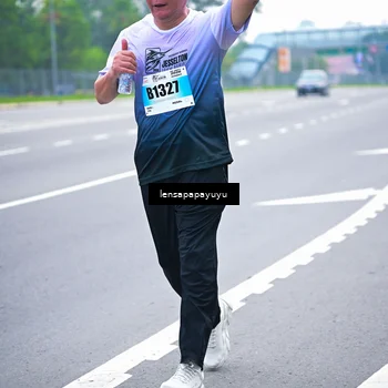 Runner Photo 7336895