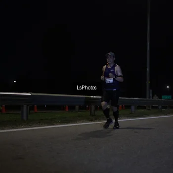 Runner Photo 7336946
