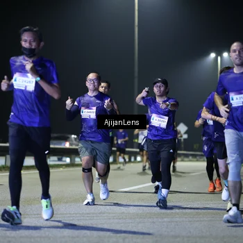 Runner Photo 7336956