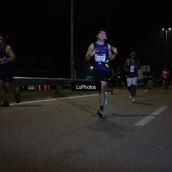 Runner Photo 7337047