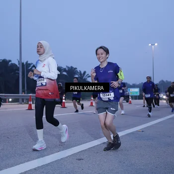 Runner Photo 7337084