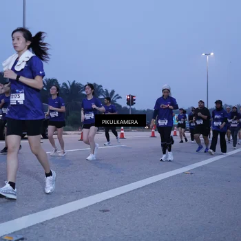 Runner Photo 7337091