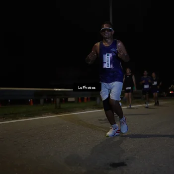 Runner Photo 7337103
