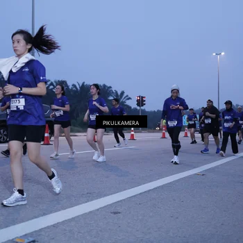 Runner Photo 7337107