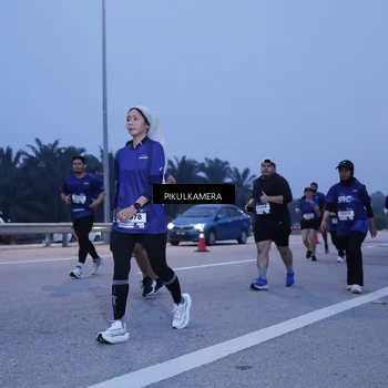 Runner Photo 7337195