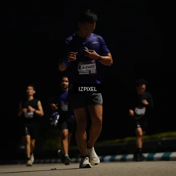 Runner Photo 7337210