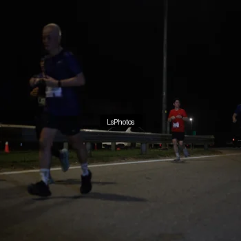 Runner Photo 7337250