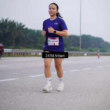 Runner Photo 7337300