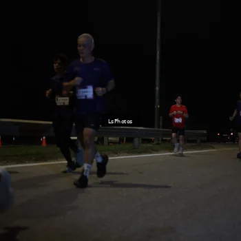 Runner Photo 7337320