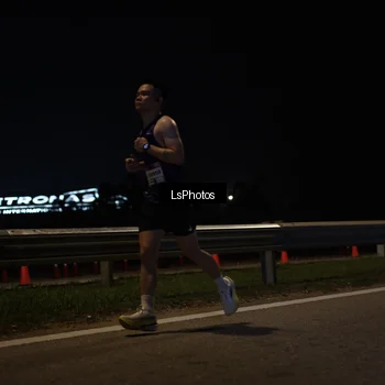 Runner Photo 7337350