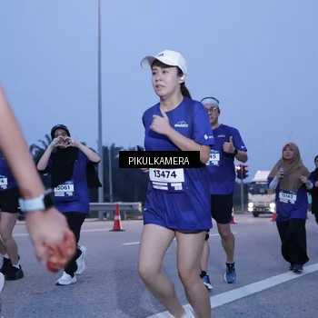 Runner Photo 7337475
