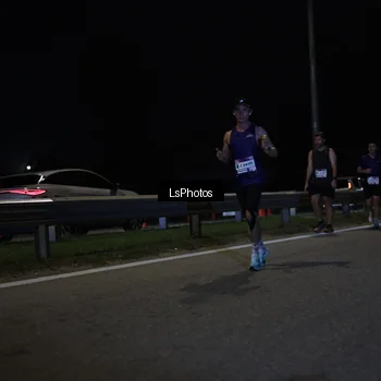 Runner Photo 7337499