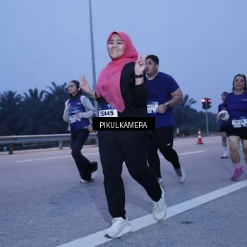 Runner Photo 7337653