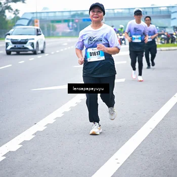 Runner Photo 7337704