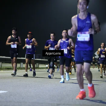 Runner Photo 7337800