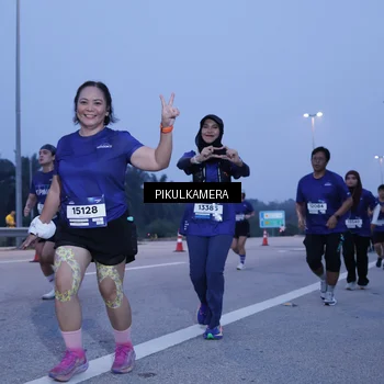 Runner Photo 7337801