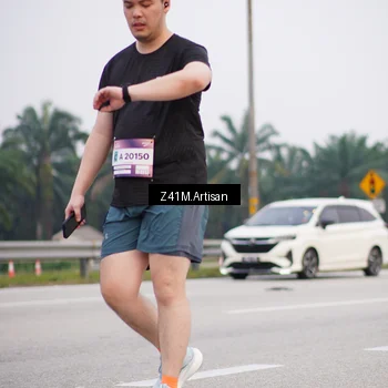 Runner Photo 7337806