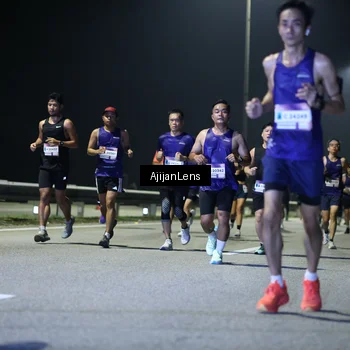 Runner Photo 7337850