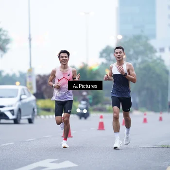 Runner Photo 7337875