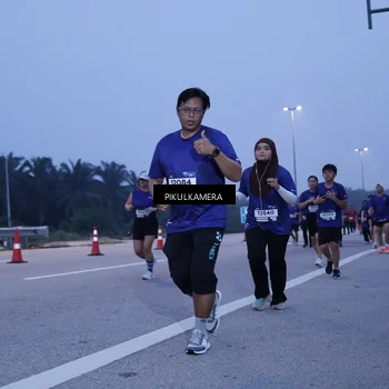 Runner Photo 7337892