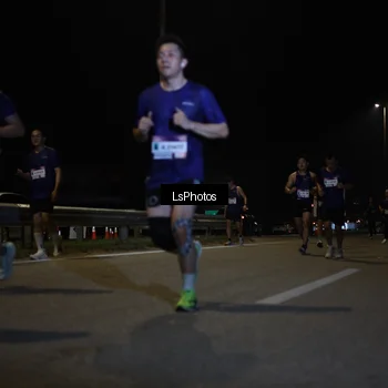 Runner Photo 7337899
