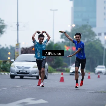 Runner Photo 7337912
