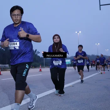 Runner Photo 7337917