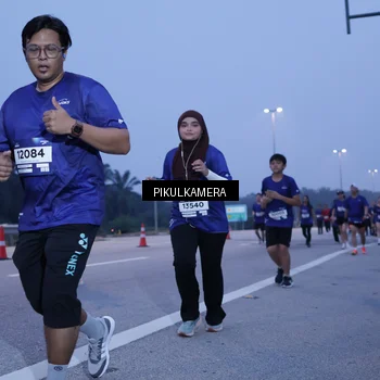 Runner Photo 7337985