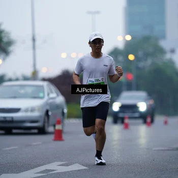 Runner Photo 7337996