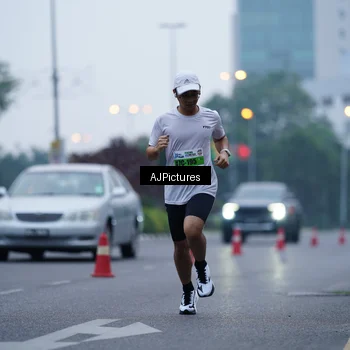 Runner Photo 7337998