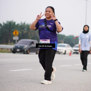 Runner Photo 7338009