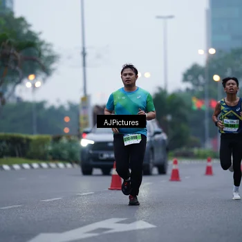 Runner Photo 7338027