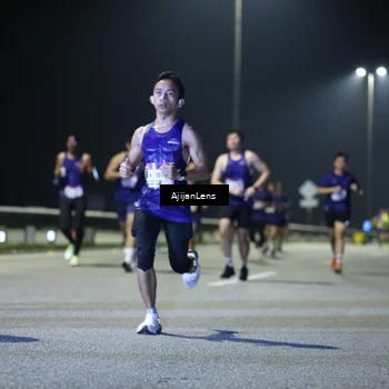 Runner Photo 7338029