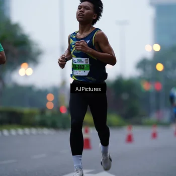 Runner Photo 7338030