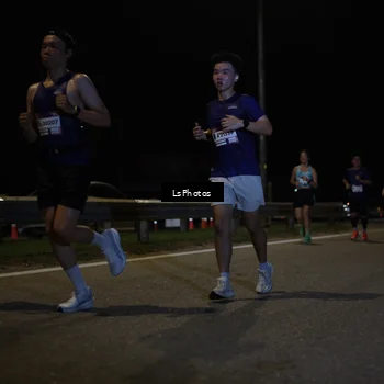 Runner Photo 7338047