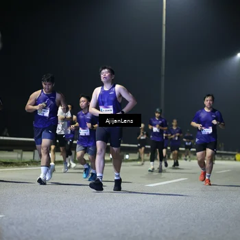 Runner Photo 7338051