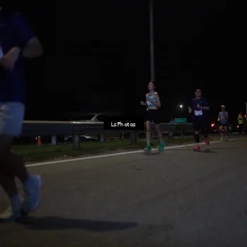 Runner Photo 7338057
