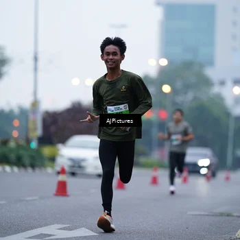Runner Photo 7338058