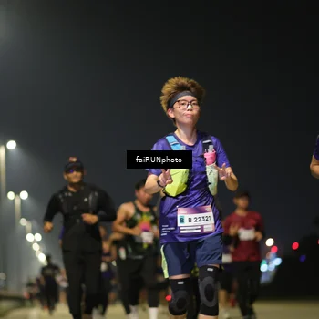 Runner Photo 7338060