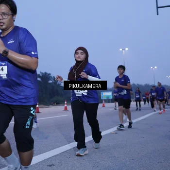 Runner Photo 7338069