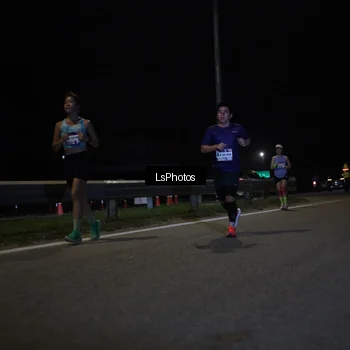 Runner Photo 7338074