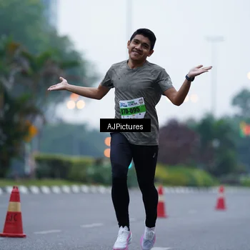 Runner Photo 7338078