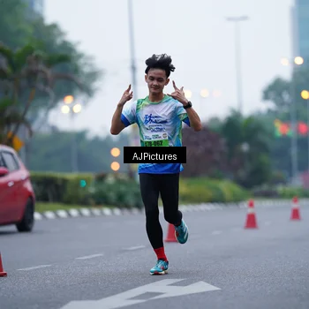 Runner Photo 7338096