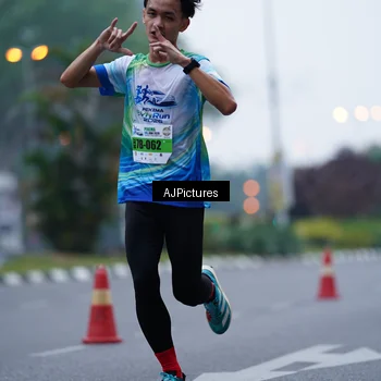 Runner Photo 7338109