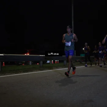 Runner Photo 7338112
