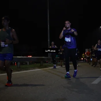 Runner Photo 7338117