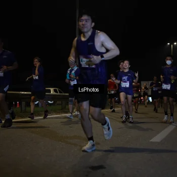 Runner Photo 7338140