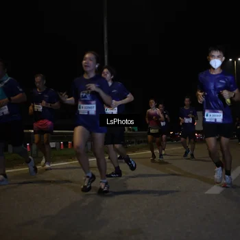 Runner Photo 7338165
