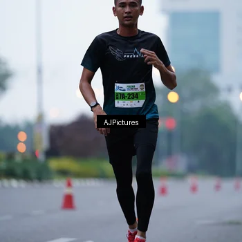Runner Photo 7338192