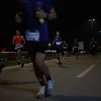 Runner Photo 7338195